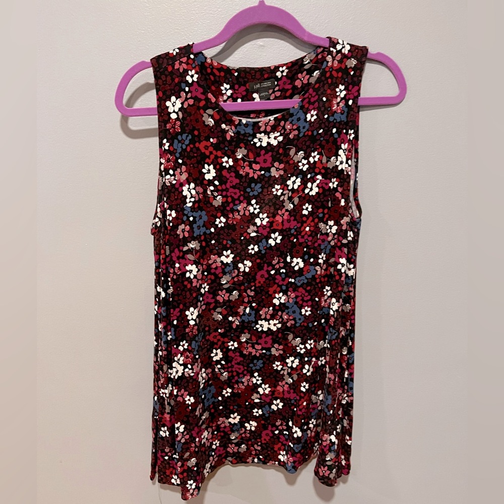 J.Jill Wearever collection size L,tunic. Blue,raspberry, & white floral pattern